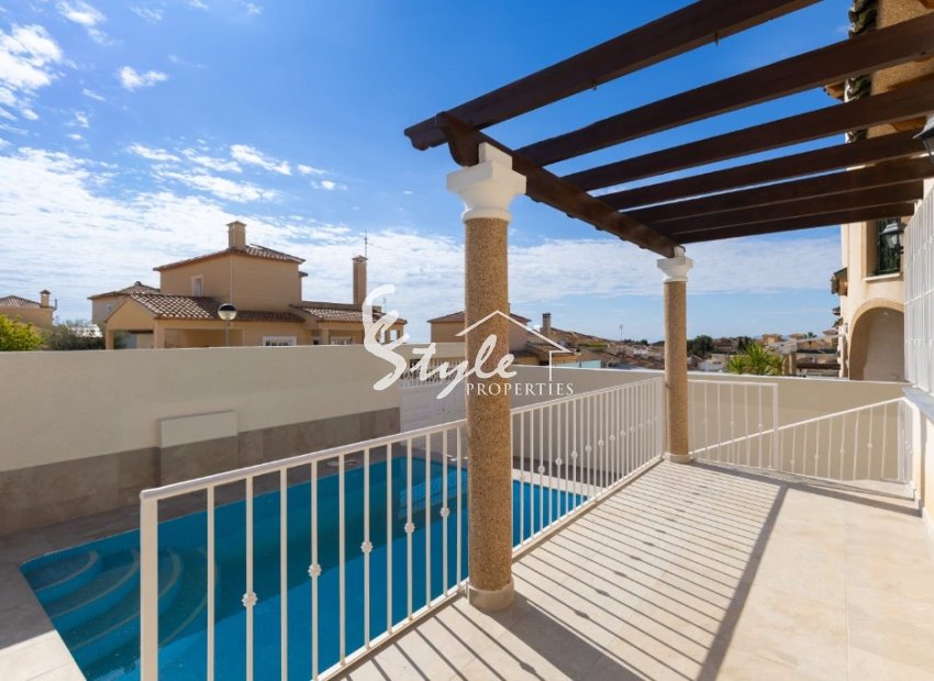 Reventa - Villa - Orihuela Costa  - Villamartin