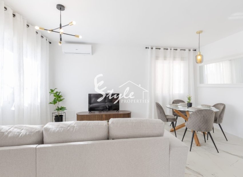 Reventa - Villa - Orihuela Costa  - Villamartin