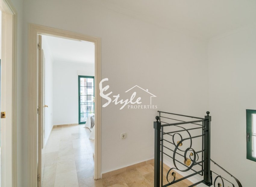 Reventa - Villa - Orihuela Costa  - Villamartin