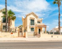 Reventa - Villa - Orihuela Costa  - Villamartin