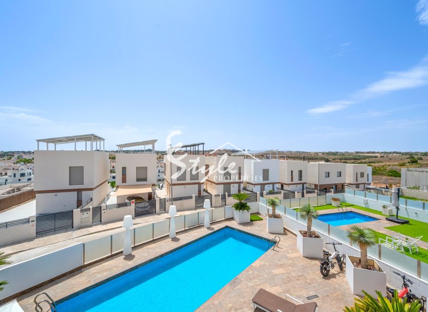 Reventa - Villa - Orihuela Costa  - Villamartin