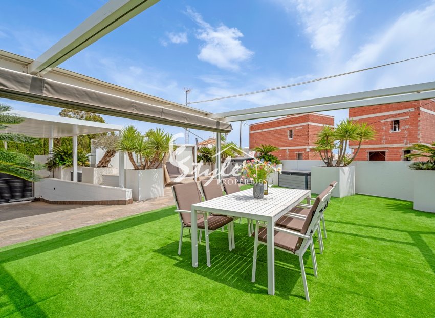 Reventa - Villa - Orihuela Costa  - Villamartin