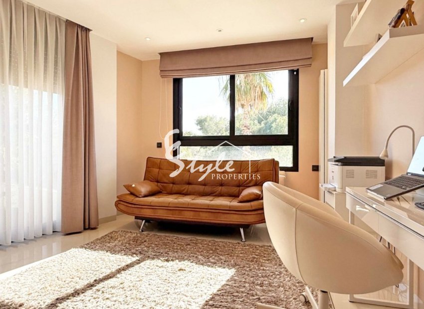 Reventa - Villa - Orihuela Costa  - Villamartin