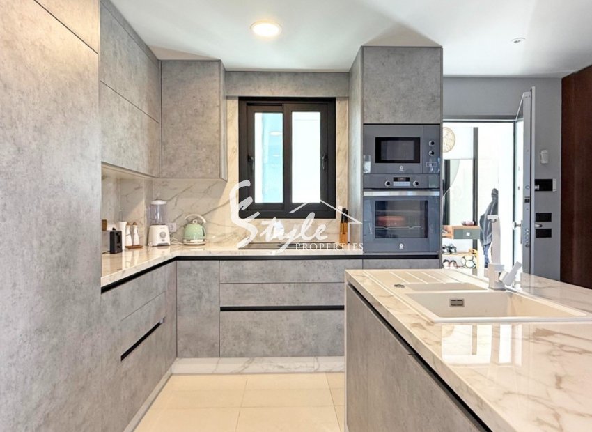 Reventa - Villa - Orihuela Costa  - Villamartin