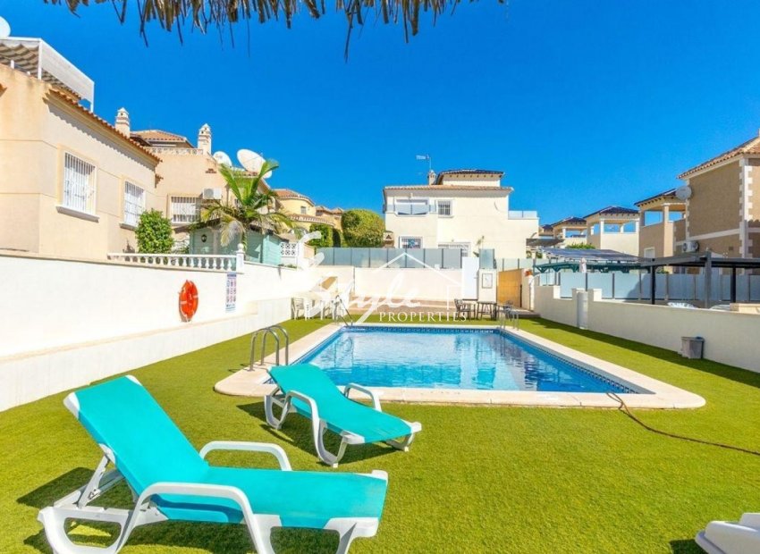 Reventa - Villa - Orihuela Costa  - Villamartin