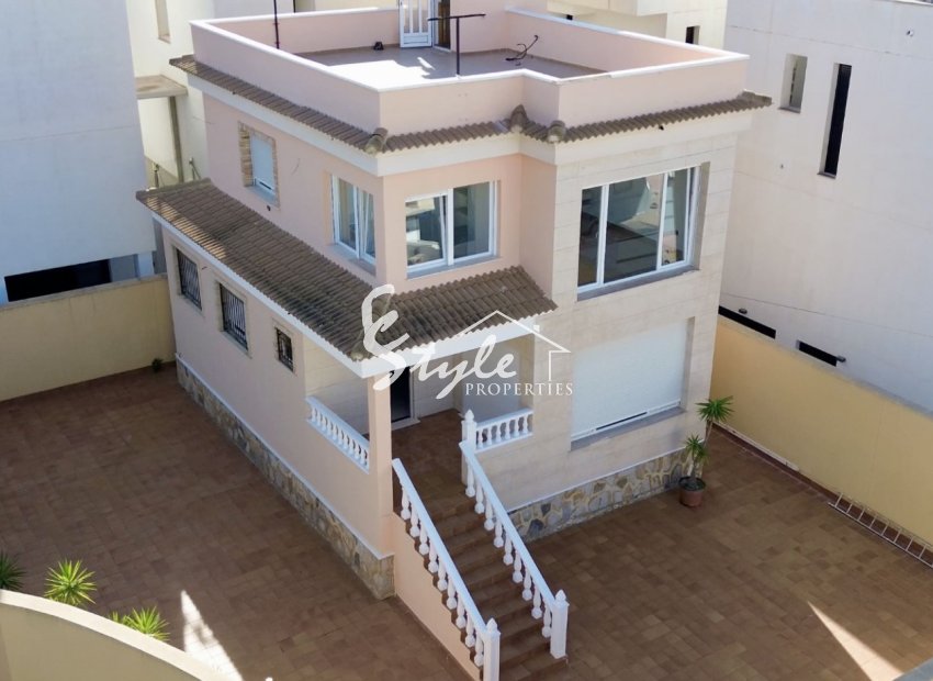 Reventa - Villa - Orihuela Costa  - Villamartin