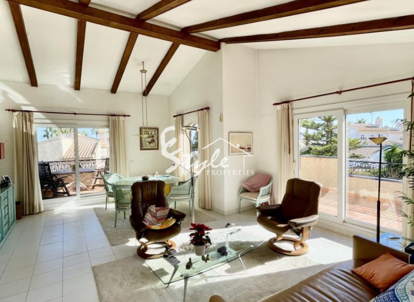 Reventa - Villa - Orihuela Costa  - Villamartin