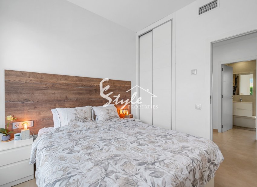 Reventa - Villa - Orihuela Costa  - Vistabella Golf