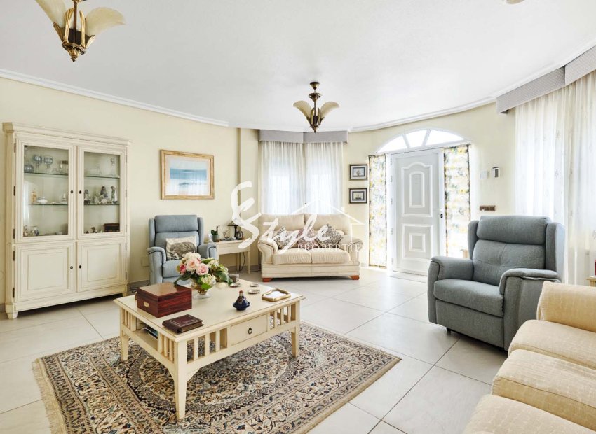 Reventa - Villa - Pinar De Campoverde