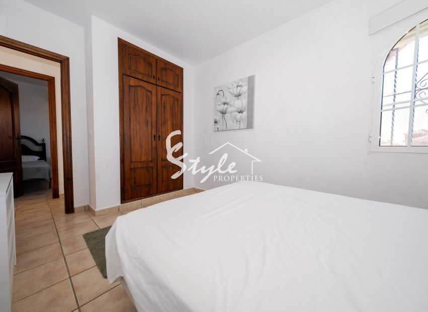 Reventa - Villa - Playa Flamenca - Sportcentre