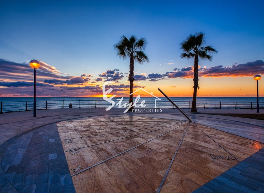 Reventa - Villa - Playa Flamenca - Sportcentre