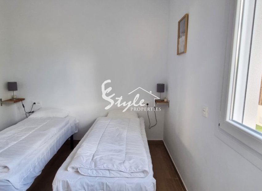 Reventa - Villa - Playa Flamenca