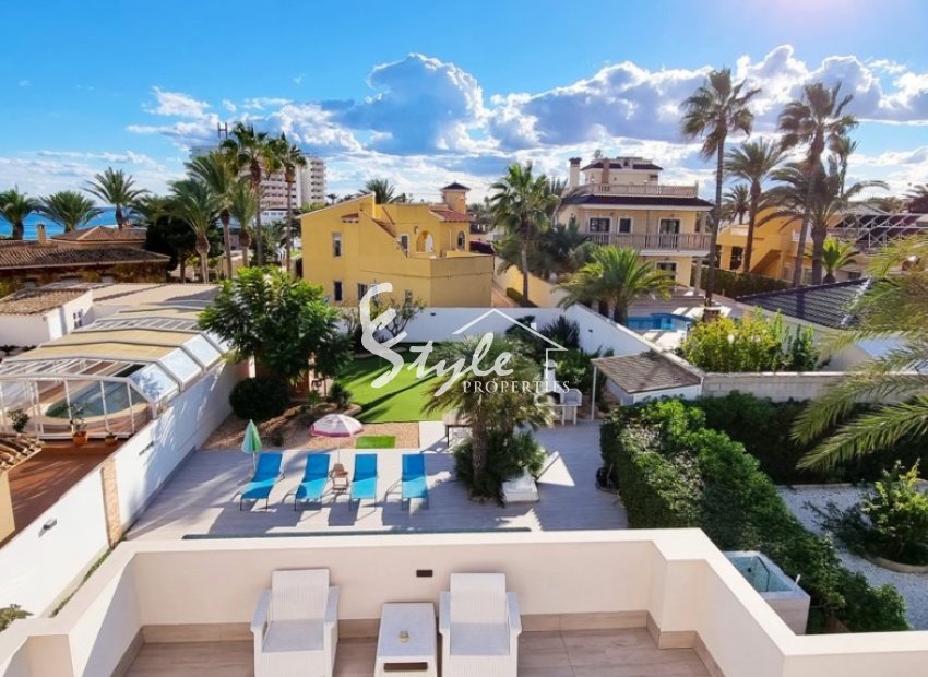 Reventa - Villa - Playa Flamenca