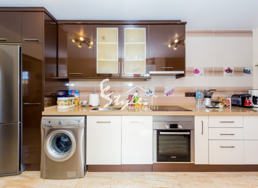 Reventa - Villa - Playa Flamenca