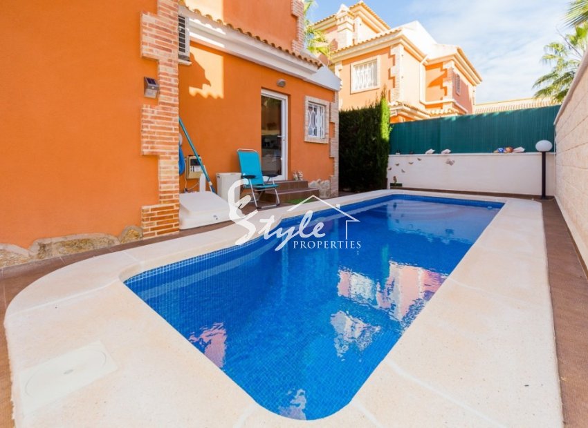 Reventa - Villa - Playa Flamenca