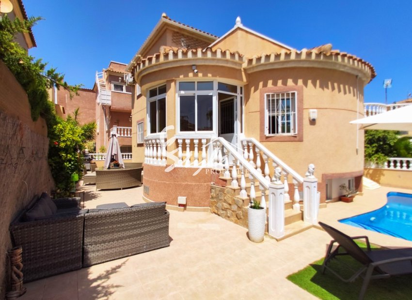 Reventa - Villa - Playa Flamenca