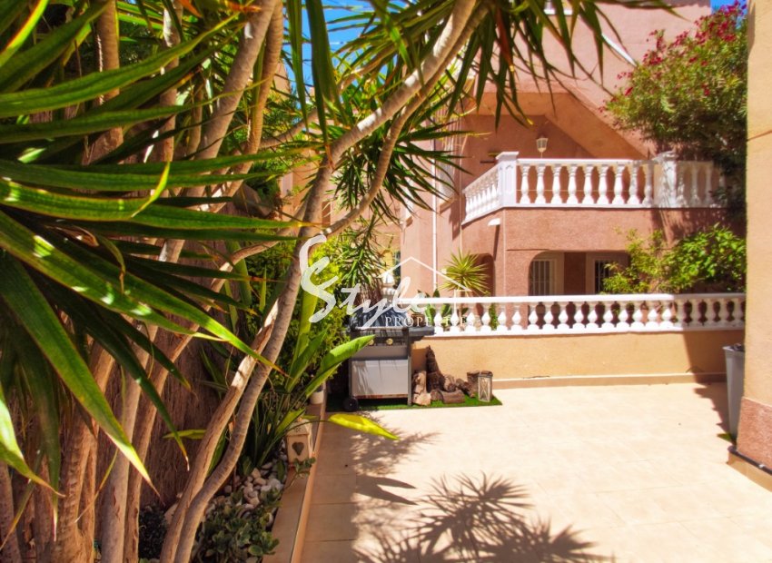 Reventa - Villa - Playa Flamenca