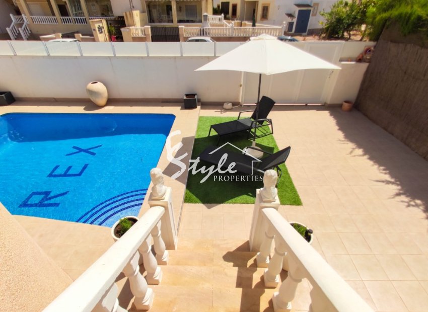 Reventa - Villa - Playa Flamenca