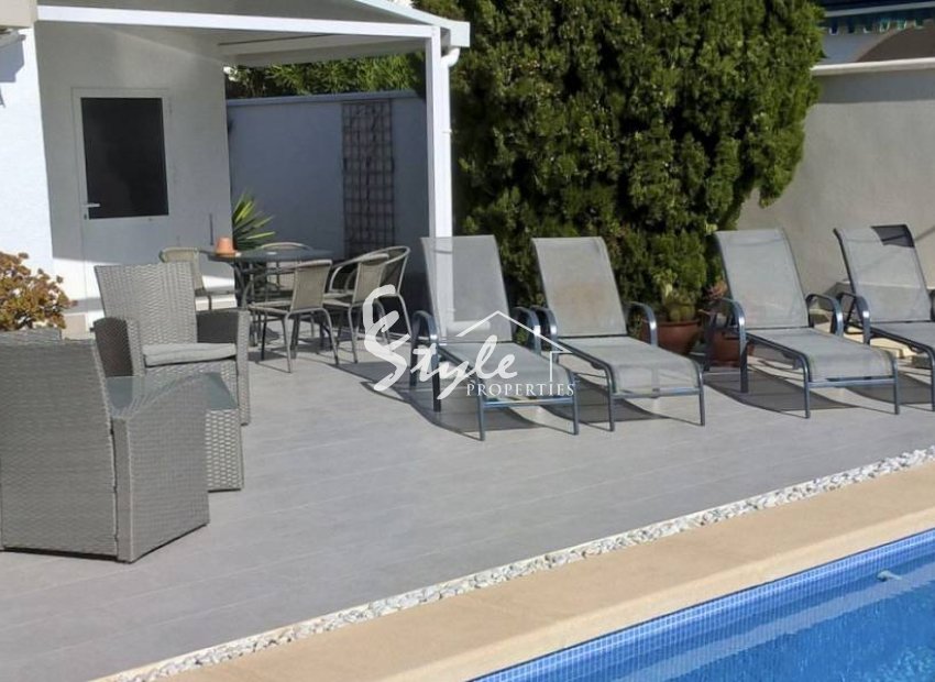 Reventa - Villa - Playa Flamenca
