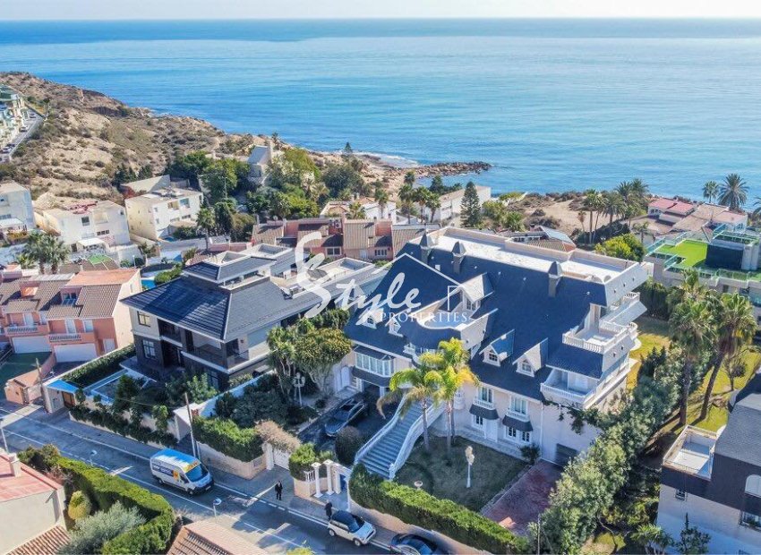 Reventa - Villa - Playa San Juan