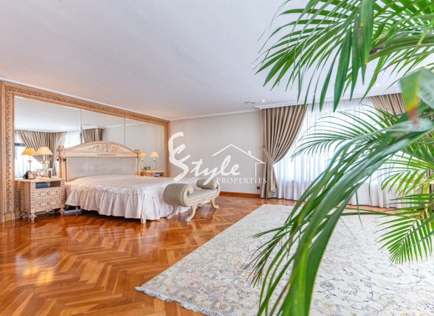 Reventa - Villa - Playa San Juan