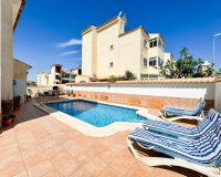 Reventa - Villa - Punta Prima