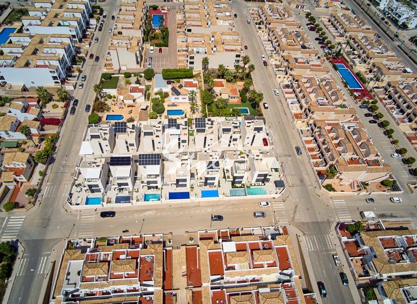 Reventa - Villa - Punta Prima
