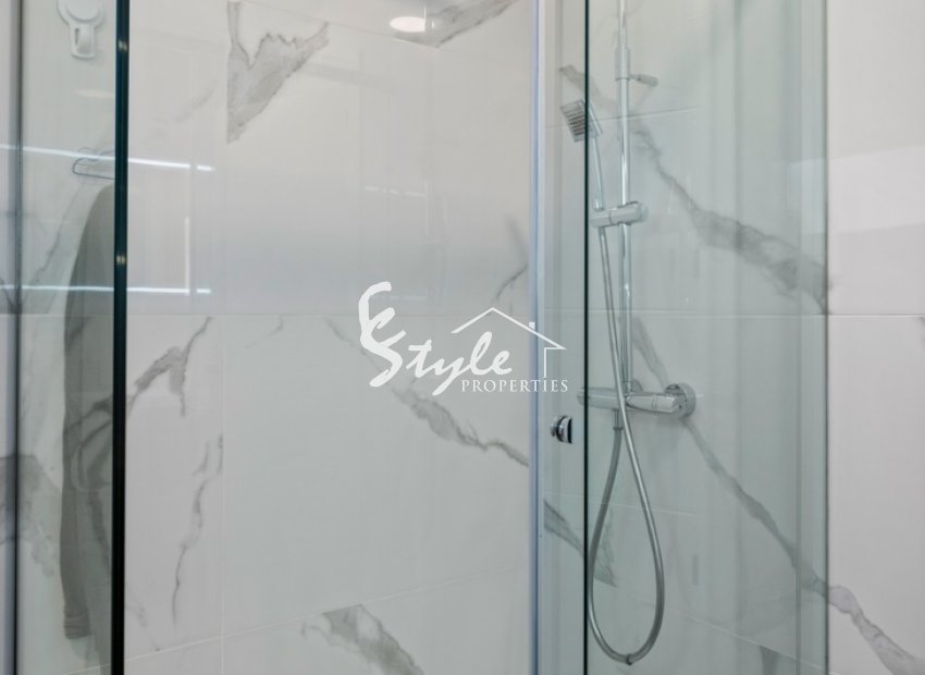 Reventa - Villa - San Juan Alicante - Frank Espinós