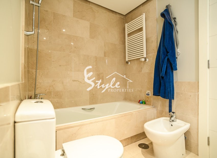 Reventa - Villa - San Miguel De Salinas - Las Colinas Golf