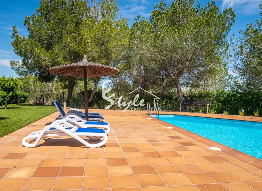 Reventa - Villa - San Miguel De Salinas - Las Colinas Golf