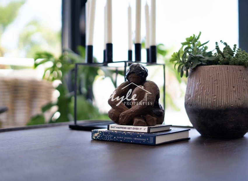 Reventa - Villa - San Miguel De Salinas