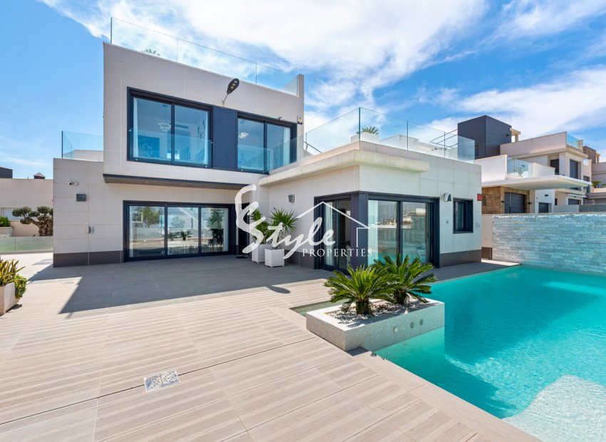 Reventa - Villa - San Miguel - San Miguel De Salinas