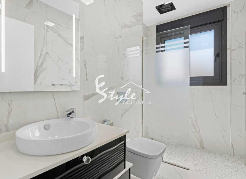 Reventa - Villa - San Miguel - San Miguel De Salinas