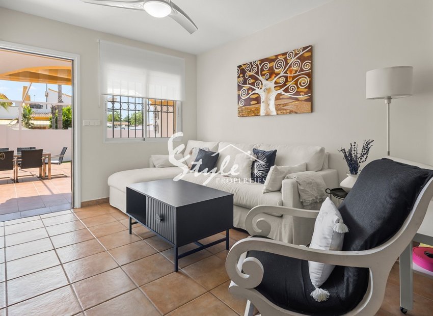 Reventa - Villa - Torre de La Horadada - Pueblo Latino