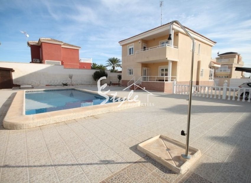 Reventa - Villa - Torrevieja  - Aguas Nuevas