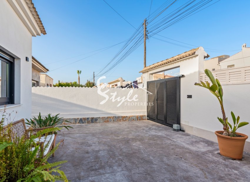 Reventa - Villa - Torrevieja  - El Chaparal