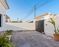 Reventa - Villa - Torrevieja  - El Chaparal