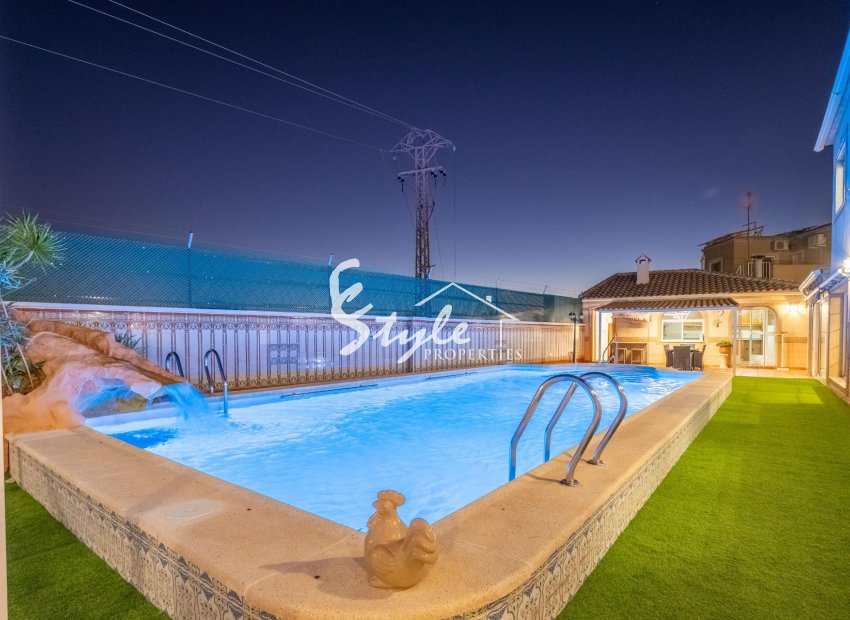 Reventa - Villa - Torrevieja  - El Chaparal