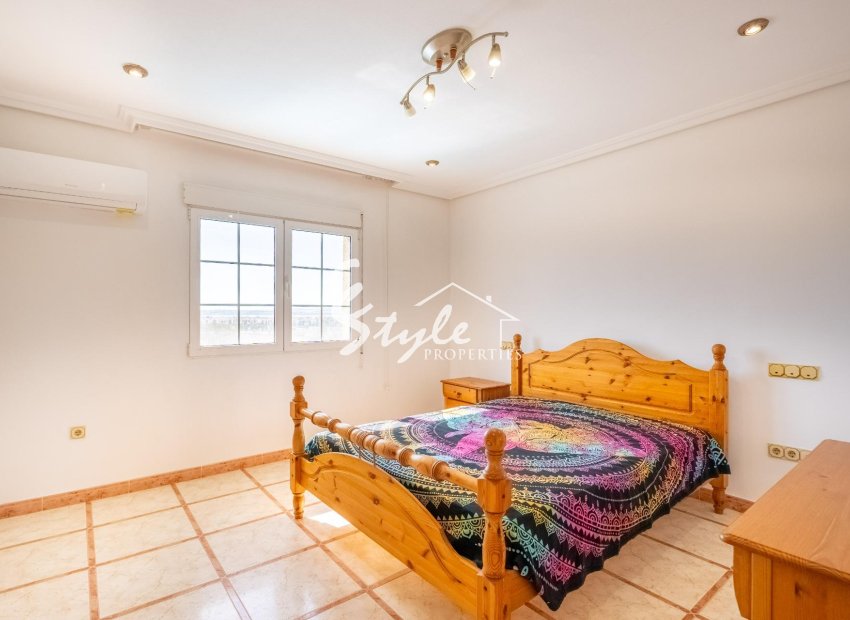 Reventa - Villa - Torrevieja - El Chaparal