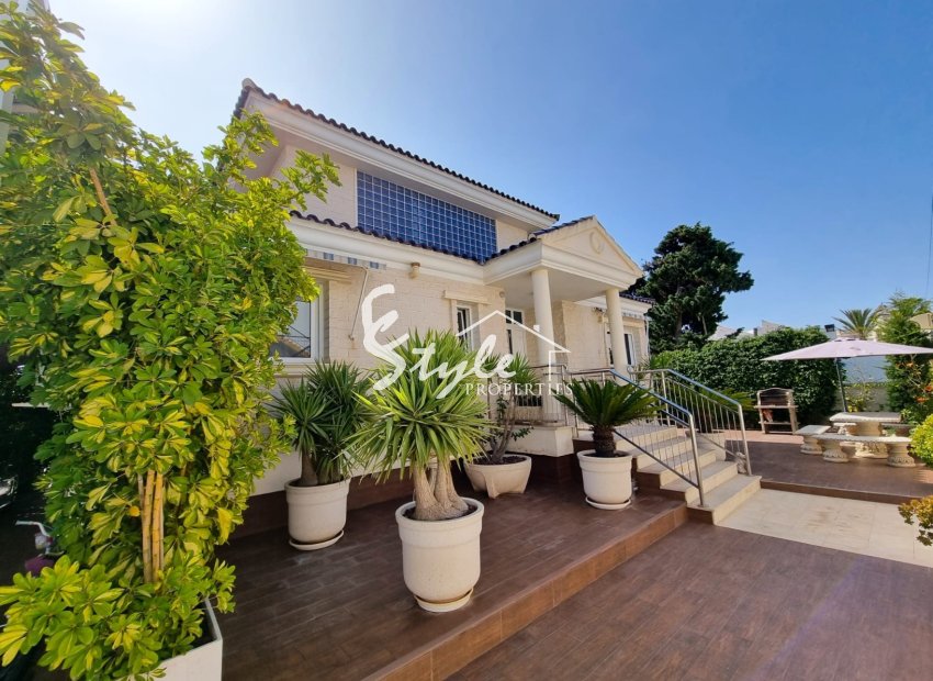 Reventa - Villa - Torrevieja - La Mata