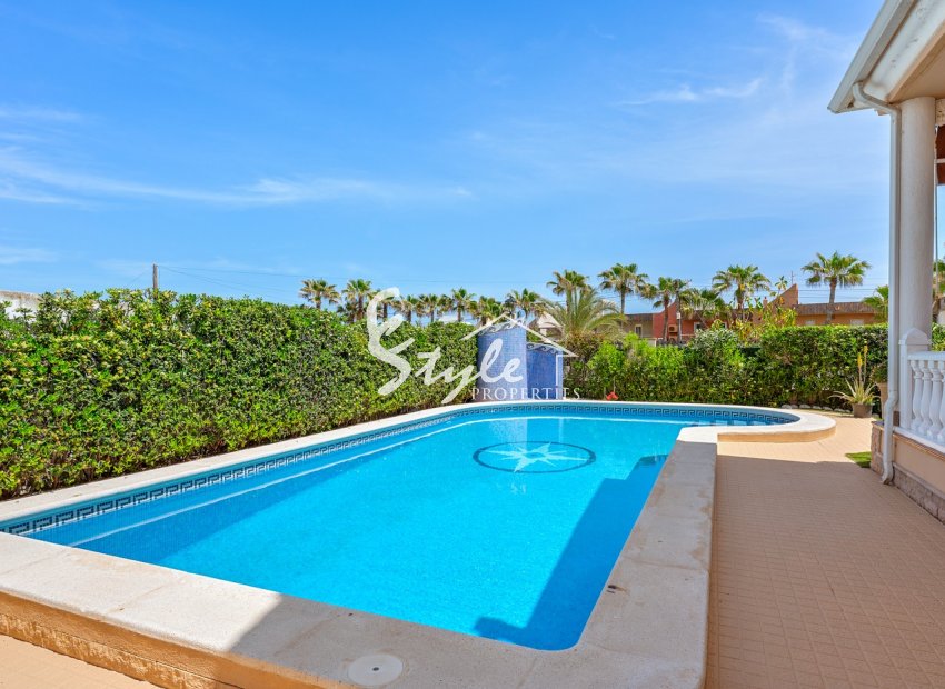 Reventa - Villa - Torrevieja - La Mata