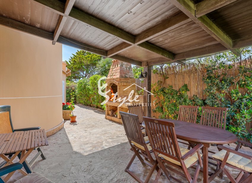 Reventa - Villa - Torrevieja - La Mata