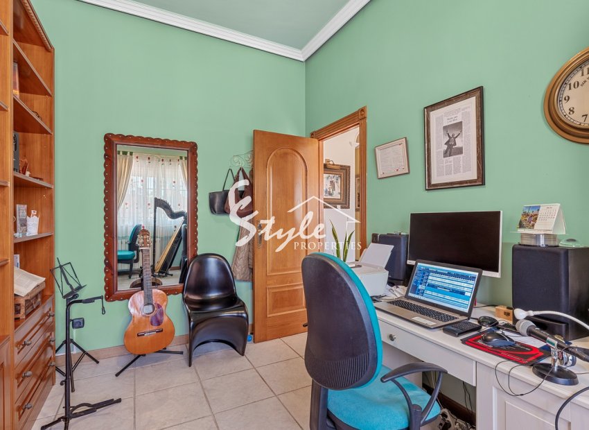 Reventa - Villa - Torrevieja - La Mata