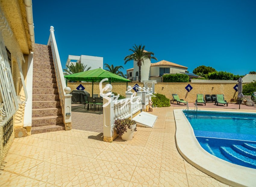 Reventa - Villa - Torrevieja  - La Siesta