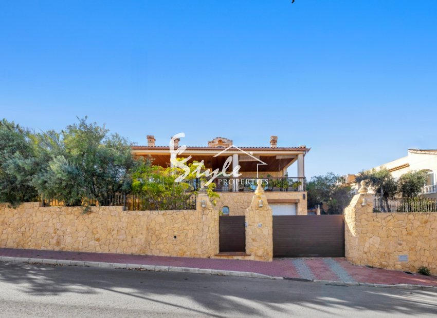 Reventa - Villa - Torrevieja  - Los Altos