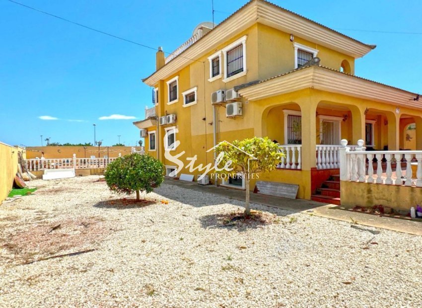 Reventa - Villa - Torrevieja  - Los Balcones