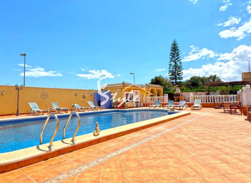 Reventa - Villa - Torrevieja  - Los Balcones