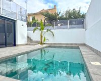 Reventa - Villa - Torrevieja  - Los Balcones