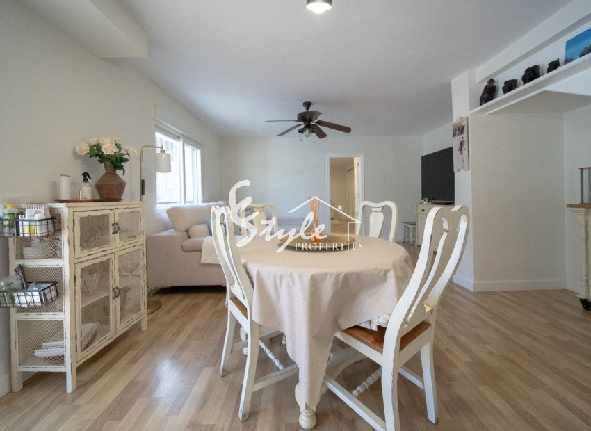 Reventa - Villa - Torrevieja  - Los Balcones