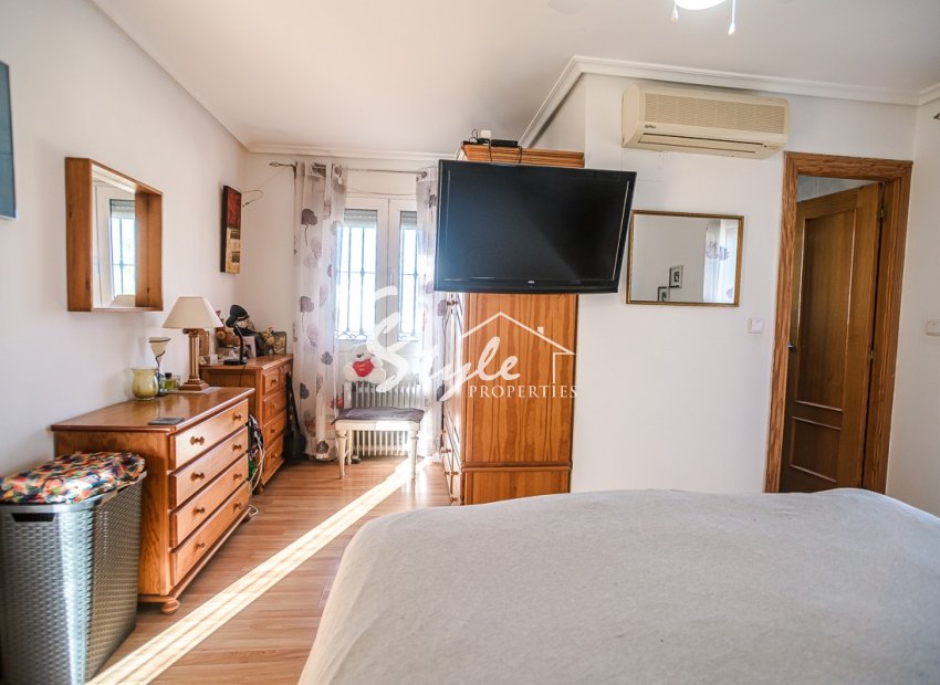 Reventa - Villa - Torrevieja - Los Balcones